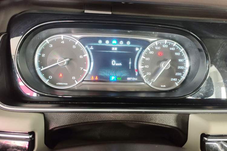 Used GAC Trumpchi M6 2019 270T Automatic Luxury Edition (7-seater) China V Standard Instrument Cluster