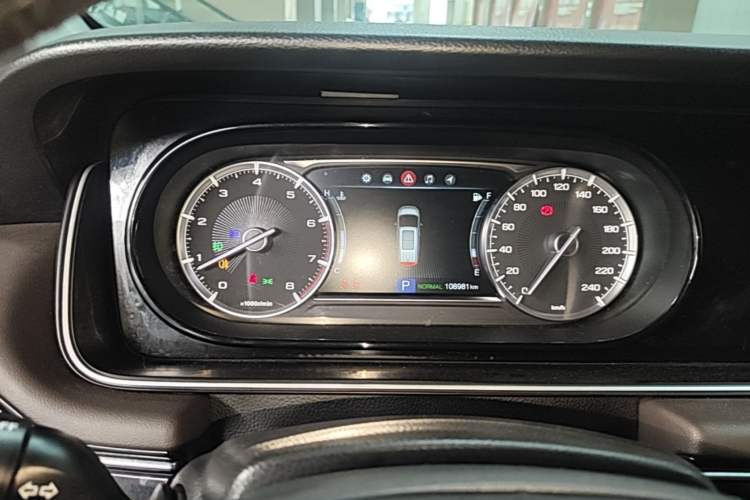 Used GAC Trumpchi M6 2019 270T DCT Luxury Edition (7-seater) China VI Instrument Cluster