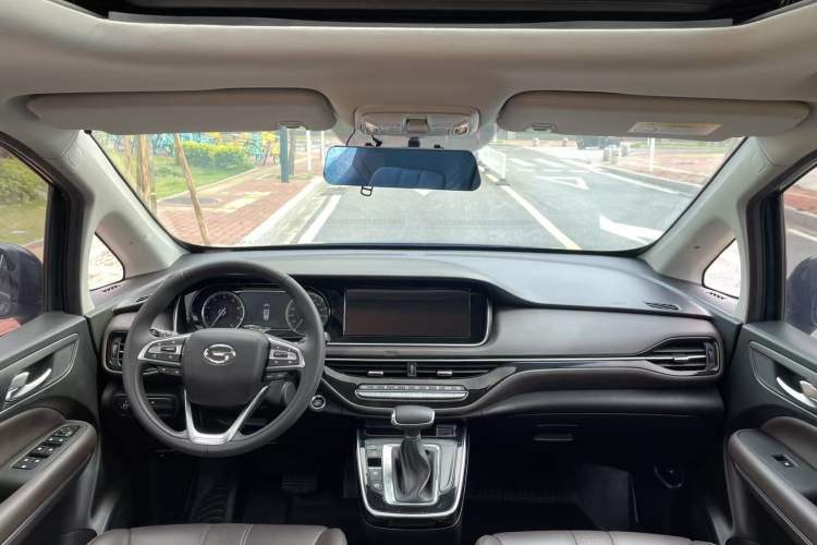 Used GAC Trumpchi M6 2019 270T DCT Luxury Edition (7-seater) China VI Interior 1