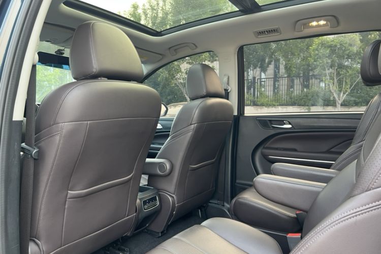 Used GAC Trumpchi M6 2019 270T DCT Luxury Edition (7-seater) China VI Interior 4