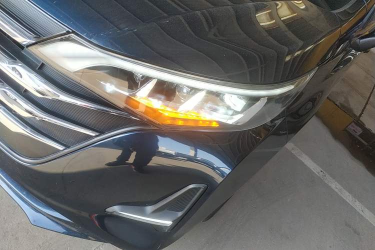 Used GAC Trumpchi M6 2019 270T DCT Prestige Edition (7-seater) China VI Left Front Headlight
