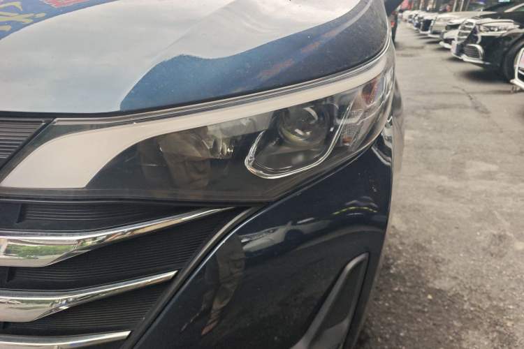 Used GAC Trumpchi M6 2019 270T DCT Luxury Edition (7-seater) China VI Left Front Headlight