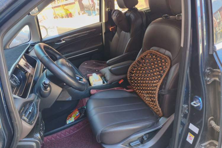 Used GAC Trumpchi M6 2019 270T DCT Luxury Edition (7-seater) China VI Left Front Seat