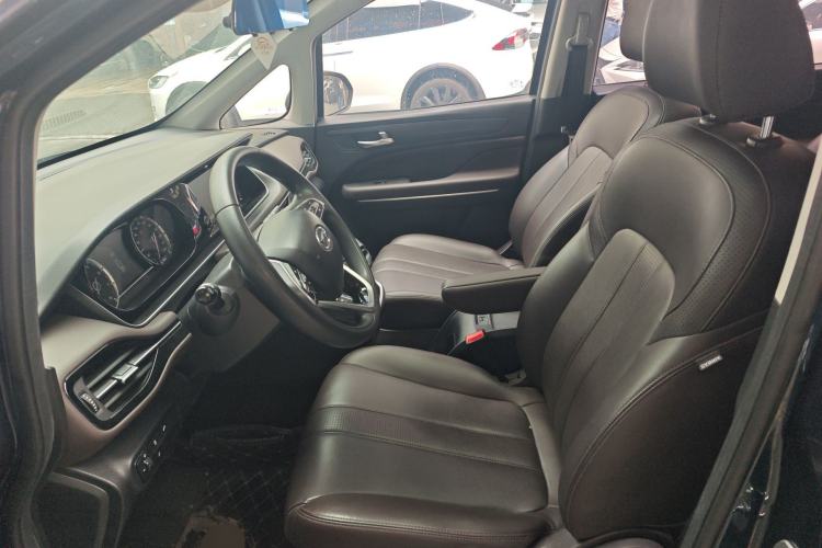Used GAC Trumpchi M6 2019 270T DCT Luxury Edition (7-seater) China VI Left Front Seat
