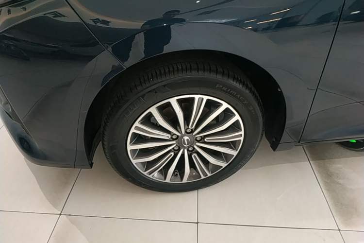 Used GAC Trumpchi M6 2019 270T DCT Prestige Edition (7-seater) China VI Left Front Wheel Hub