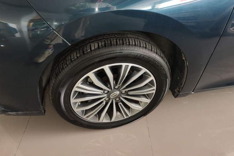 Used GAC Trumpchi M6 2019 270T Automatic Luxury Edition (7-seater) China V Standard Left Front Wheel Hub