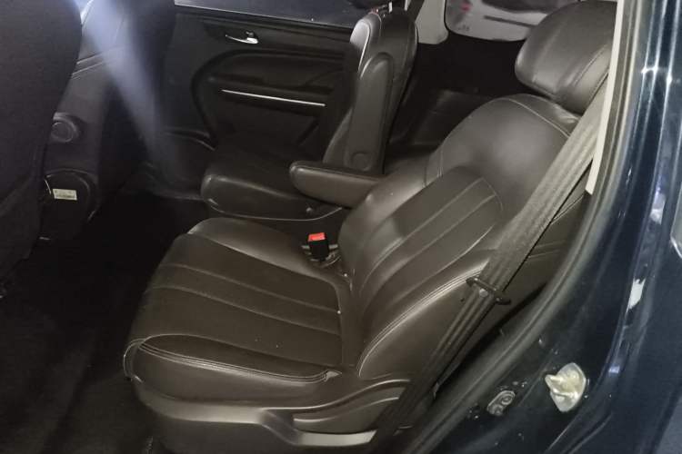 Used GAC Trumpchi M6 2019 270T DCT Prestige Edition (7-seater) China VI Left Rear Seat