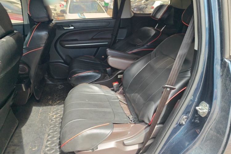 Used GAC Trumpchi M6 2019 270T DCT Luxury Edition (7-seater) China VI Left Rear Seat