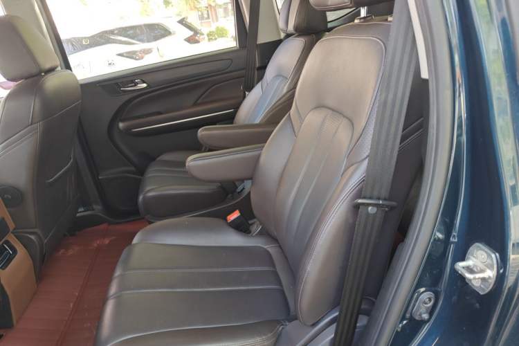 Used GAC Trumpchi M6 2019 270T Automatic Prestige Edition (6-seater) - China V Standard Left Rear Seat