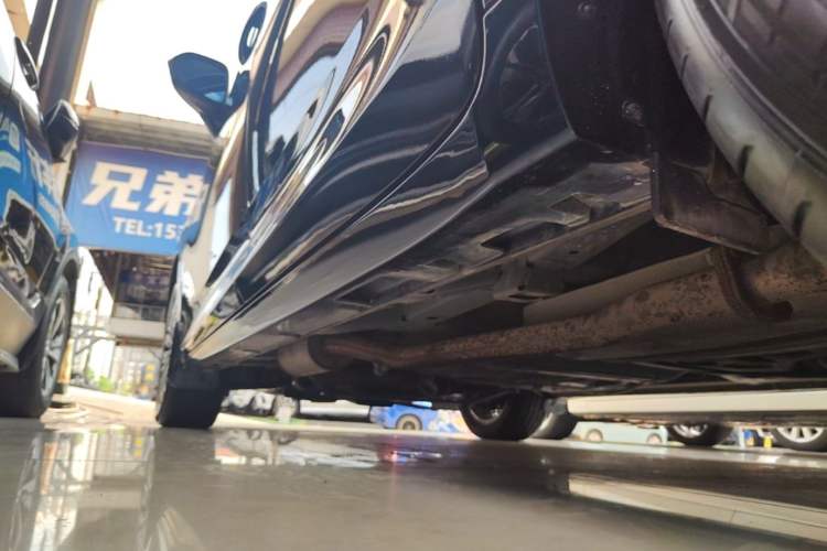 Used GAC Trumpchi M6 2019 270T DCT Luxury Edition (6-seater) China VI Left Side Sill