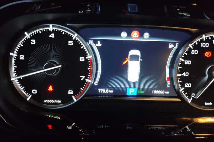 Used GAC Trumpchi M6 2019 270T DCT Luxury Edition (7-seater) China VI Odometer Close Up