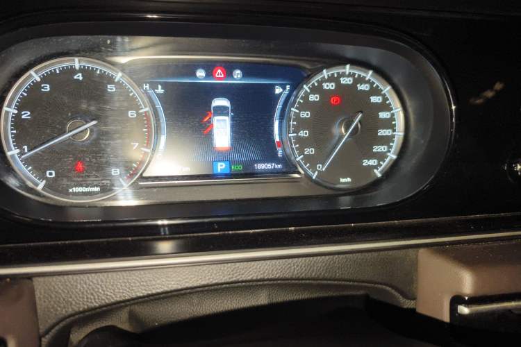 Used GAC Trumpchi M6 2019 270T DCT Luxury Edition (7-seater) China VI Odometer Close Up