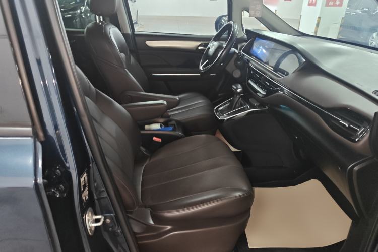 Used GAC Trumpchi M6 2019 270T DCT Prestige Edition (6-Seater) China VI Right Front Seat