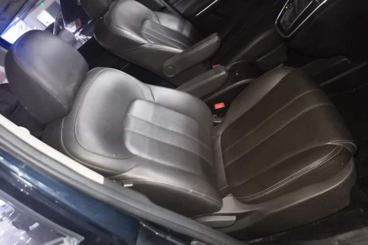 Used GAC Trumpchi M6 2019 270T DCT Prestige Edition (7-seater) China VI Right Front Seat