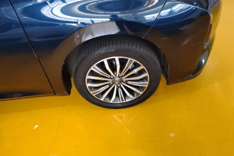 Used GAC Trumpchi M6 2019 270T DCT Luxury Edition (6-seater) China VI Right Front Wheel Hub