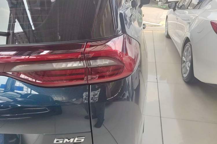 Used GAC Trumpchi M6 2019 270T DCT Luxury Edition (6-seater) China VI Right Rear Taillight