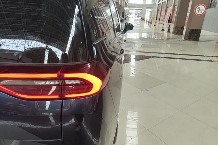 Used GAC Trumpchi M6 2019 270T DCT Luxury Edition (7-seater) China VI Right Rear Taillight