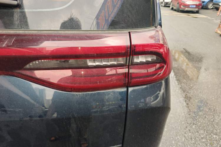 Used GAC Trumpchi M6 2019 270T DCT Luxury Edition (7-seater) China VI Right Rear Taillight