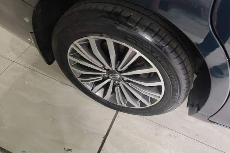 Used GAC Trumpchi M6 2019 270T DCT Luxury Edition (7-seater) China VI Right Rear Wheel Hub