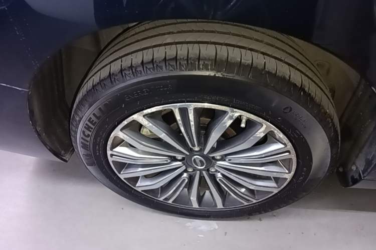 Used GAC Trumpchi M6 2019 270T DCT Luxury Edition (6-seater) China VI Right Rear Wheel Hub
