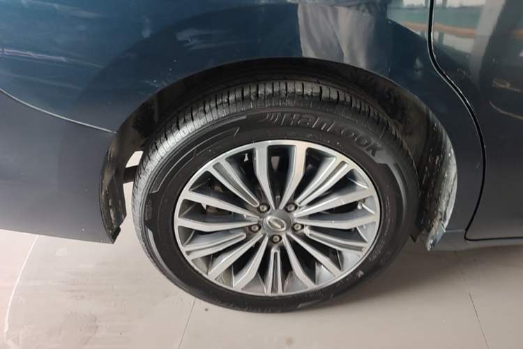Used GAC Trumpchi M6 2019 270T Automatic Luxury Edition (7-seater) China V Standard Right Rear Wheel Hub