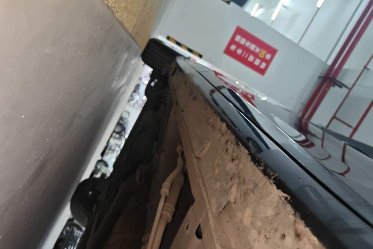 Used GAC Trumpchi M6 2019 270T DCT Prestige Edition (6-Seater) China VI Right Side Sill