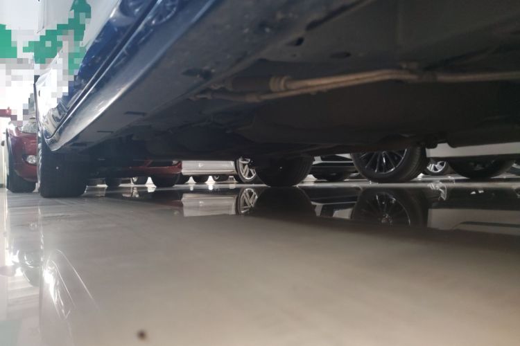 Used GAC Trumpchi M6 2019 270T DCT Luxury Edition (6-seater) China VI Right Side Sill