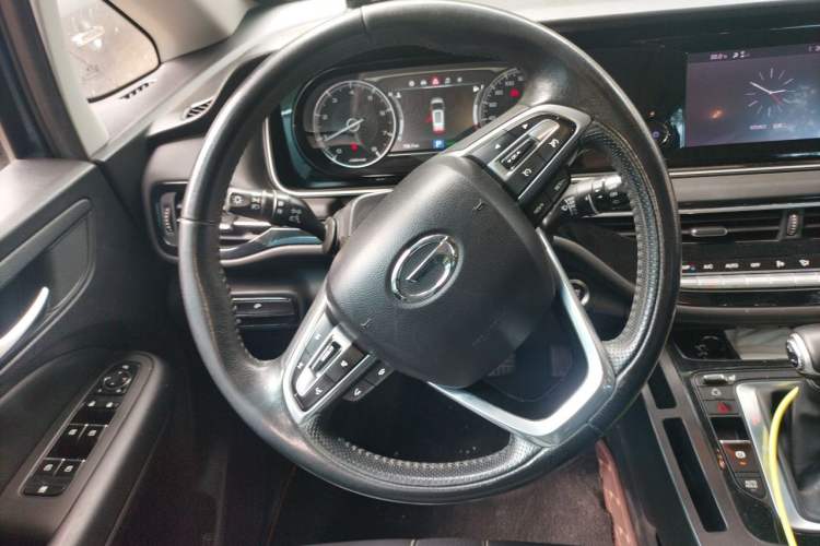 Used GAC Trumpchi M6 2019 270T DCT Luxury Edition (7-seater) China VI Steering Wheel
