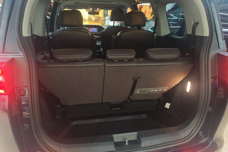 Used GAC Trumpchi M6 2019 270T DCT Luxury Edition (7-seater) China VI Trunk