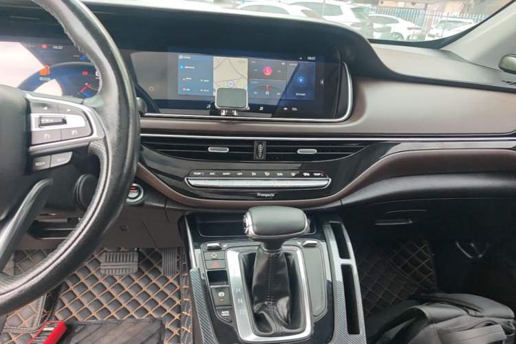 Used GAC Trumpchi M6 2019 270T Automatic Prestige Edition (7-seater) China V Standard Audio And AC Panel
