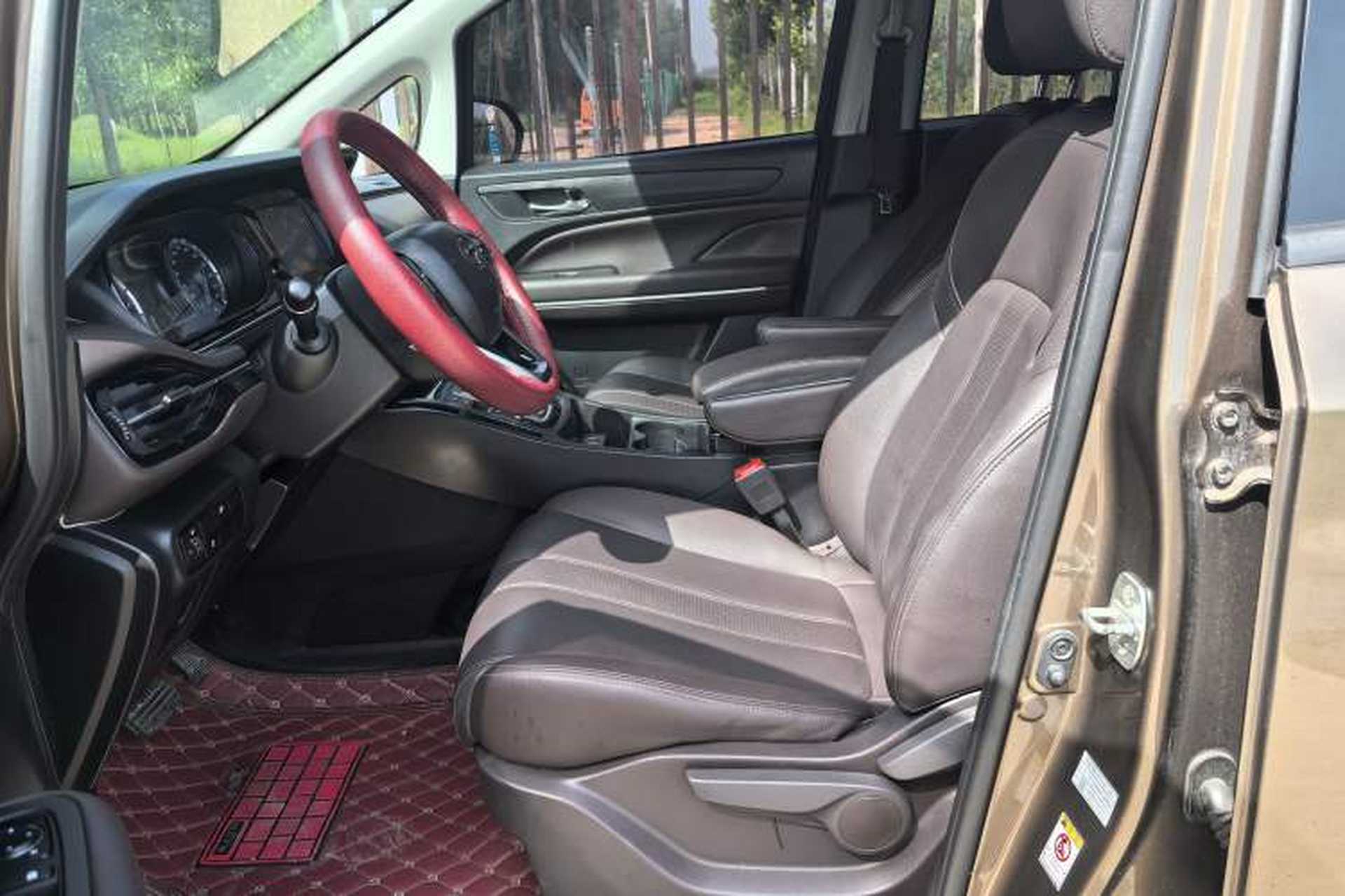 Used GAC Trumpchi M6 2019 270T Automatic Luxury Edition (7-seater) China V Standard Interior 1