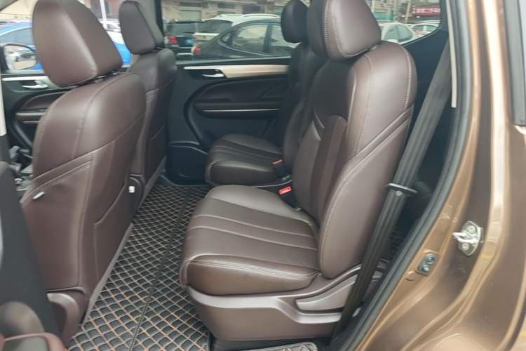Used GAC Trumpchi M6 2019 270T Automatic Prestige Edition (7-seater) China V Standard Left Rear Seat