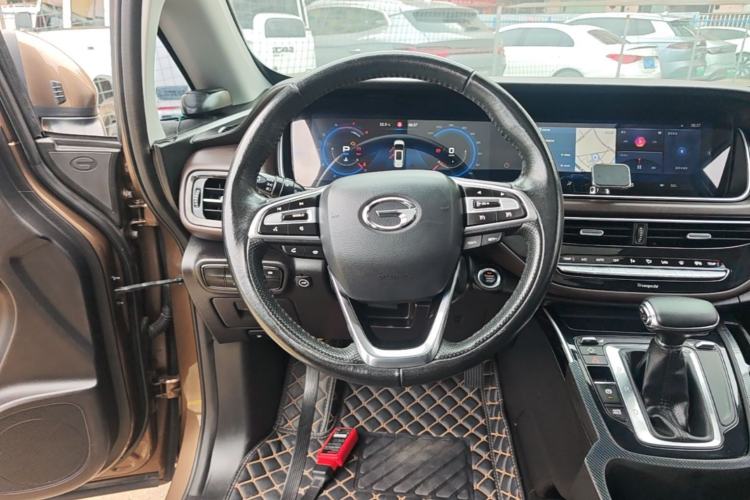 Used GAC Trumpchi M6 2019 270T Automatic Prestige Edition (7-seater) China V Standard Steering Wheel