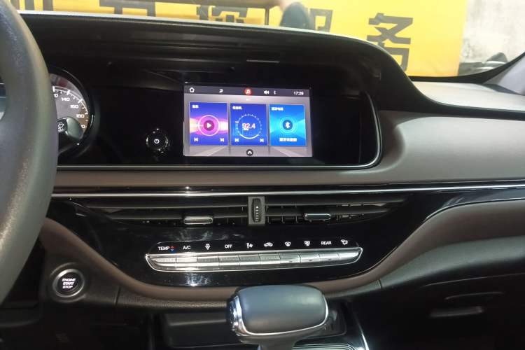 Used GAC Trumpchi M6 2019 270T DCT Luxury Edition (7-seater) China VI Audio And AC Panel