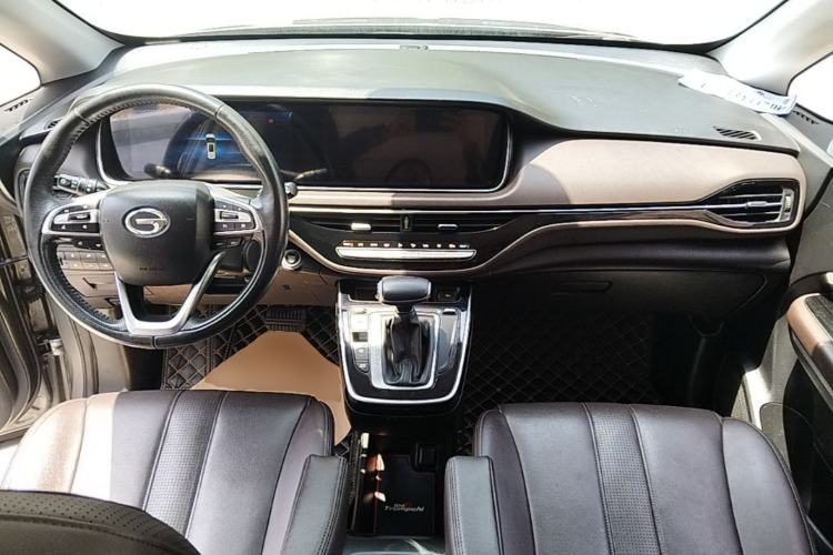 Used GAC Trumpchi M6 2019 270T DCT Prestige Edition (6-Seater) China VI Center Console