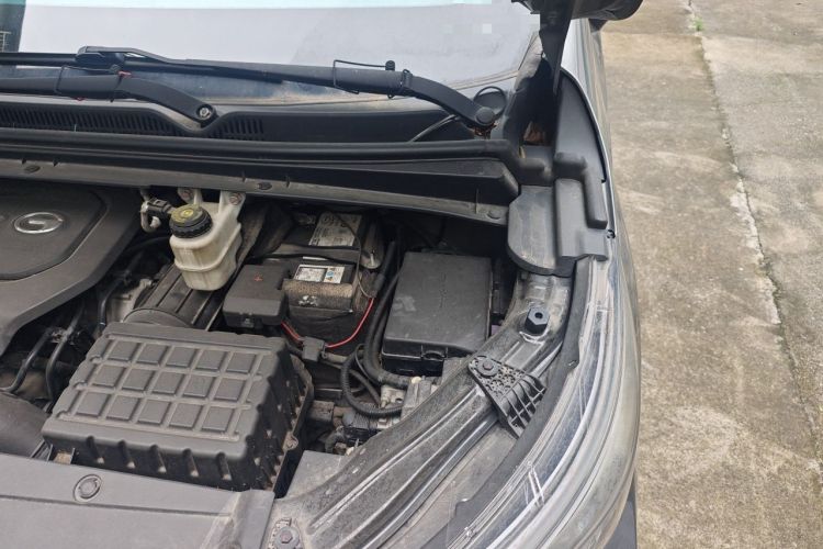 Used GAC Trumpchi M6 2019 270T DCT Luxury Edition (7-seater) China VI Engine Bay Left