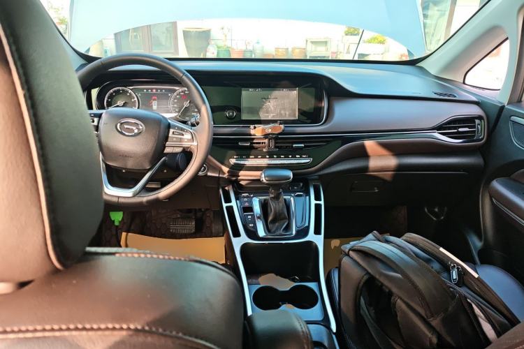 Used GAC Trumpchi M6 2019 270T DCT Luxury Edition (7-seater) China VI Interior 2