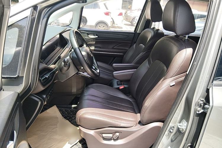 Used GAC Trumpchi M6 2019 270T DCT Prestige Edition (6-Seater) China VI Left Front Seat