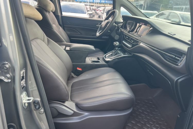Used GAC Trumpchi M6 2019 270T DCT Luxury Edition (7-seater) China VI Left Front Seat