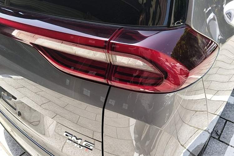 Used GAC Trumpchi M6 2019 270T DCT Prestige Edition (6-Seater) China VI Right Rear Taillight