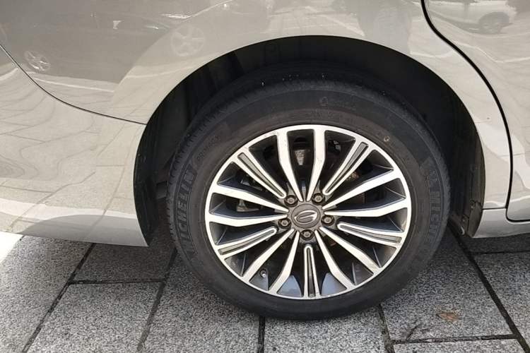 Used GAC Trumpchi M6 2019 270T DCT Prestige Edition (6-Seater) China VI Right Rear Wheel Hub