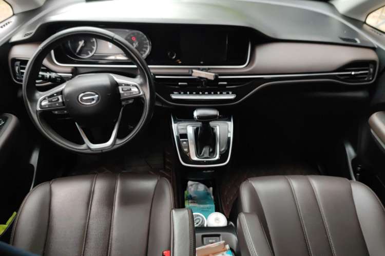 Used GAC Trumpchi M6 2019 270T DCT Luxury Edition (7-seater) China VI Center Console