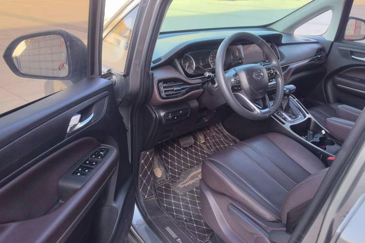 Used GAC Trumpchi M6 2019 270T Automatic Luxury Edition (6-seater) - China V Standard Driver Seat