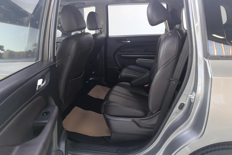 Used GAC Trumpchi M6 2019 270T DCT Luxury Edition (6-seater) China VI Left Rear Seat