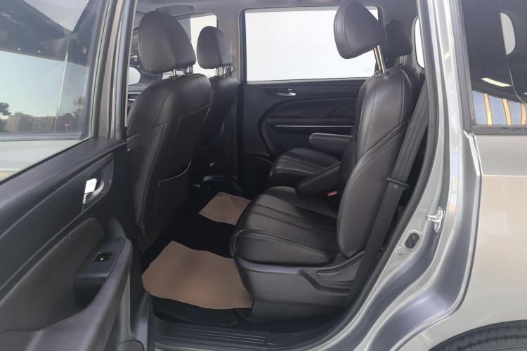 Used GAC Trumpchi M6 2019 270T DCT Luxury Edition (6-seater) China VI Left Rear Seat
