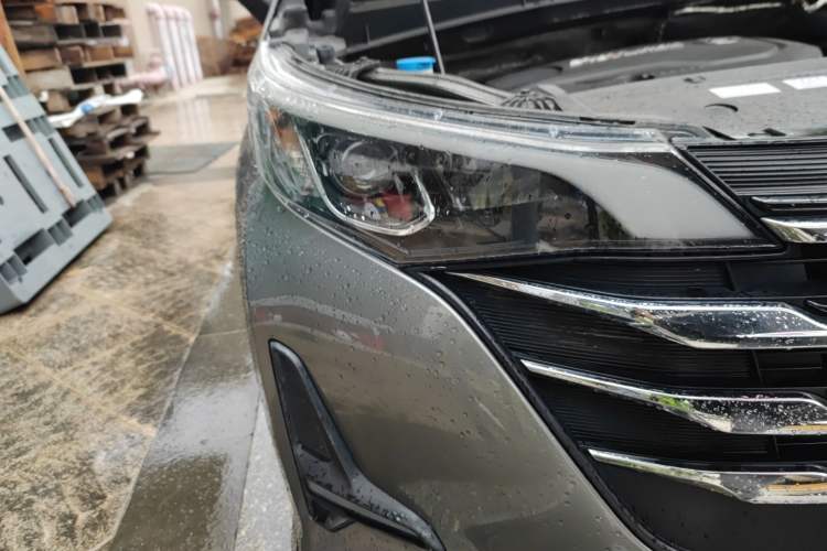 Used GAC Trumpchi M6 2019 270T DCT Luxury Edition (7-seater) China VI Right Front Headlight