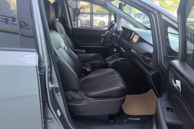 Used GAC Trumpchi M6 2019 270T DCT Luxury Edition (6-seater) China VI Right Front Seat