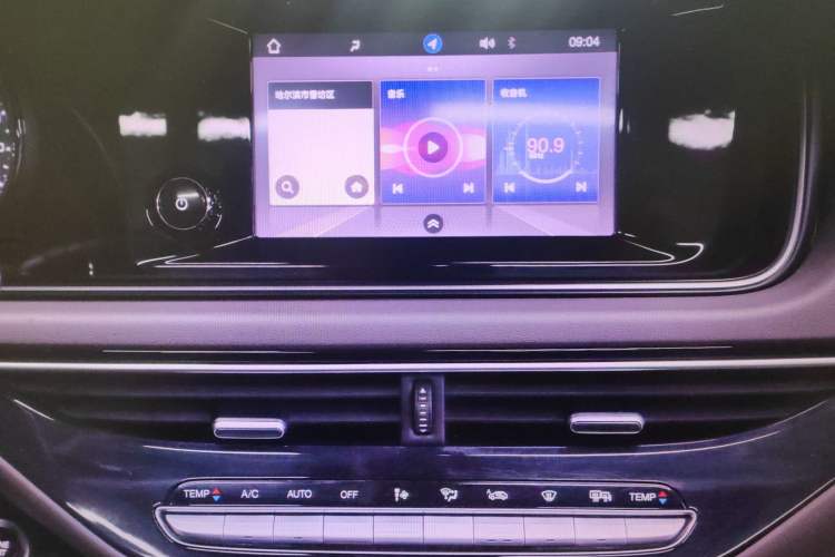Used GAC Trumpchi M6 2019 270T DCT Luxury Edition (6-seater) China VI Audio And AC Panel