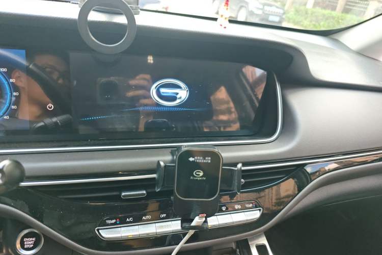 Used GAC Trumpchi M6 2019 270T DCT Prestige Edition (6-Seater) China VI Audio And AC Panel