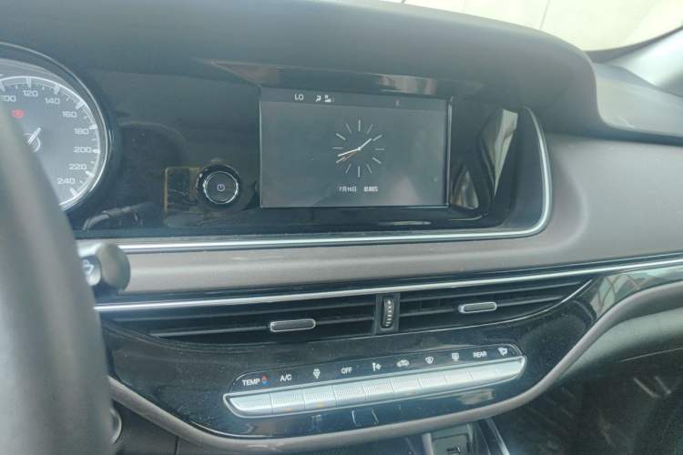 Used GAC Trumpchi M6 2019 270T DCT Luxury Edition (7-seater) China VI Audio And AC Panel